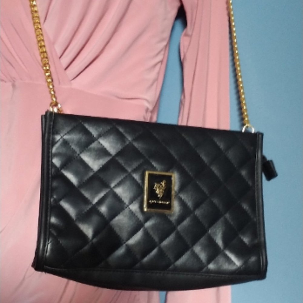 Younique Black Quilted Shoulder Bag With Removable Gold Chain